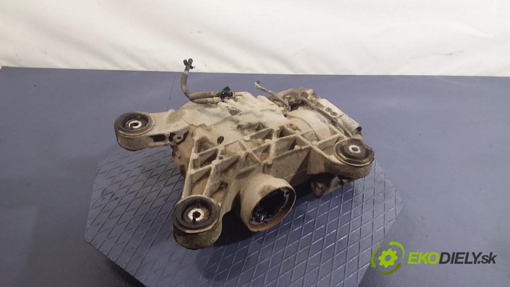 Skoda Octavia 2006 Most: Zadný: 1K0907554L