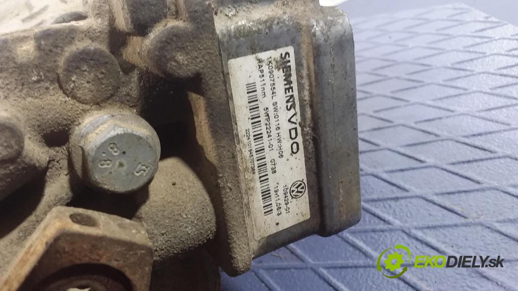 Skoda Octavia 2006 Most: Zadný: 1K0907554L