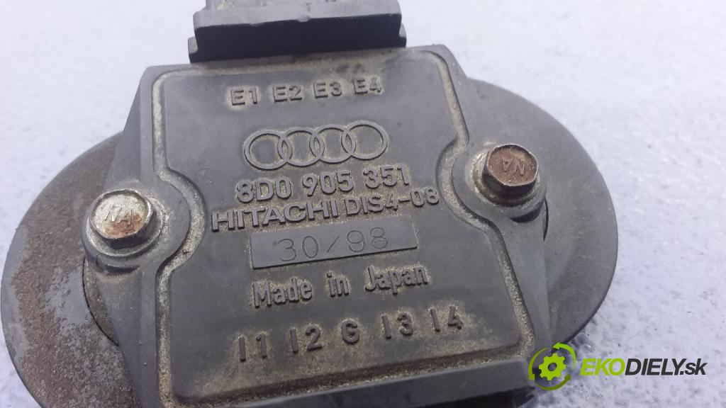 Audi A4 2000 riadiaca jednotka 8D0905351