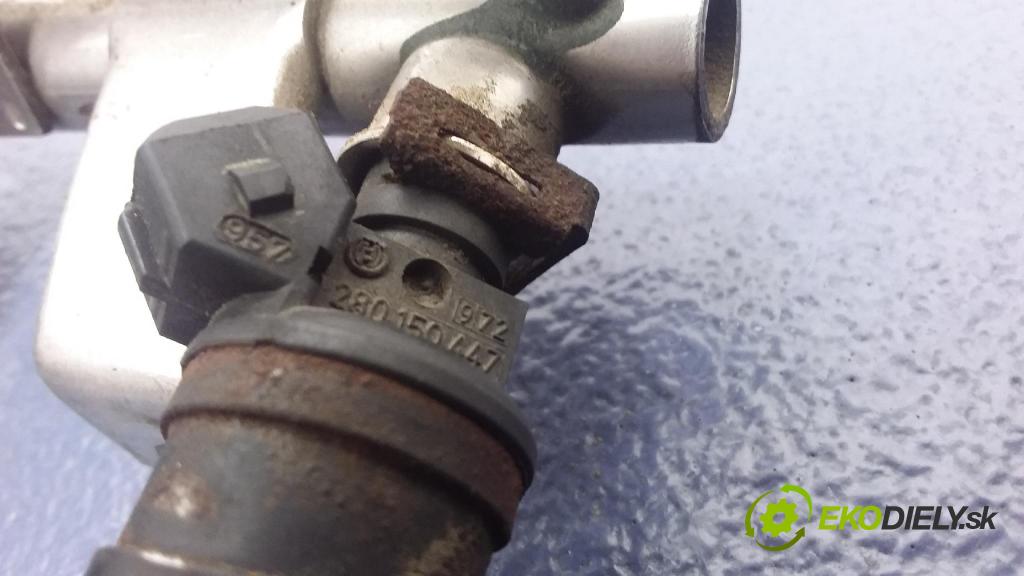 Audi A4 2000 lišta Dodávka: 058133551