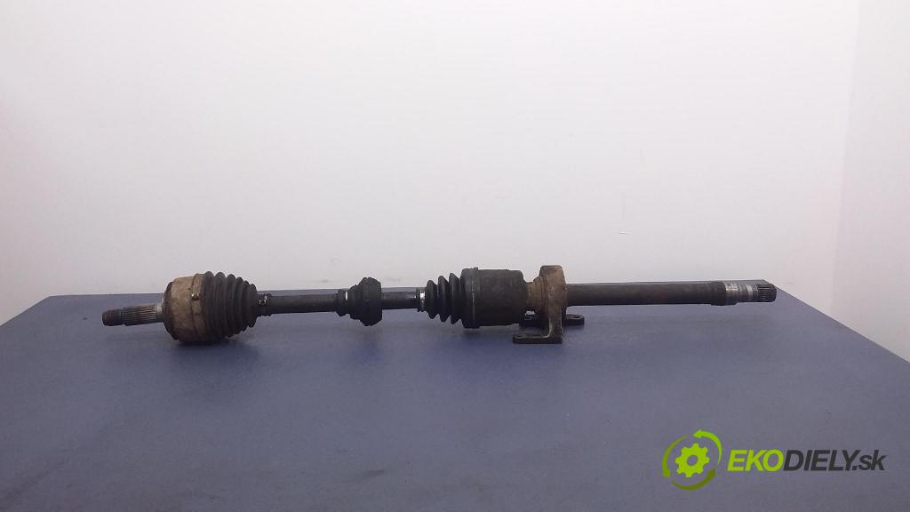 Honda Cr-v 2003 poloos Prava: Predné 01