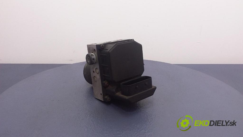 Audi A6 2003 čerpadlo ABS x 4B0614517G