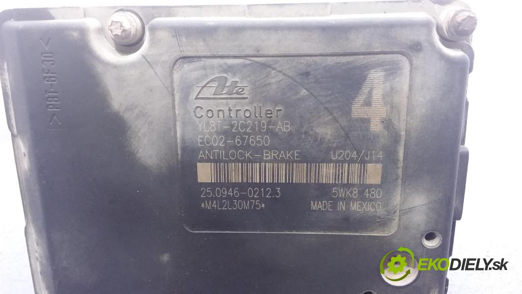 Mazda Tribute 2003 čerpadlo ABS x YL8T-2C219-AB