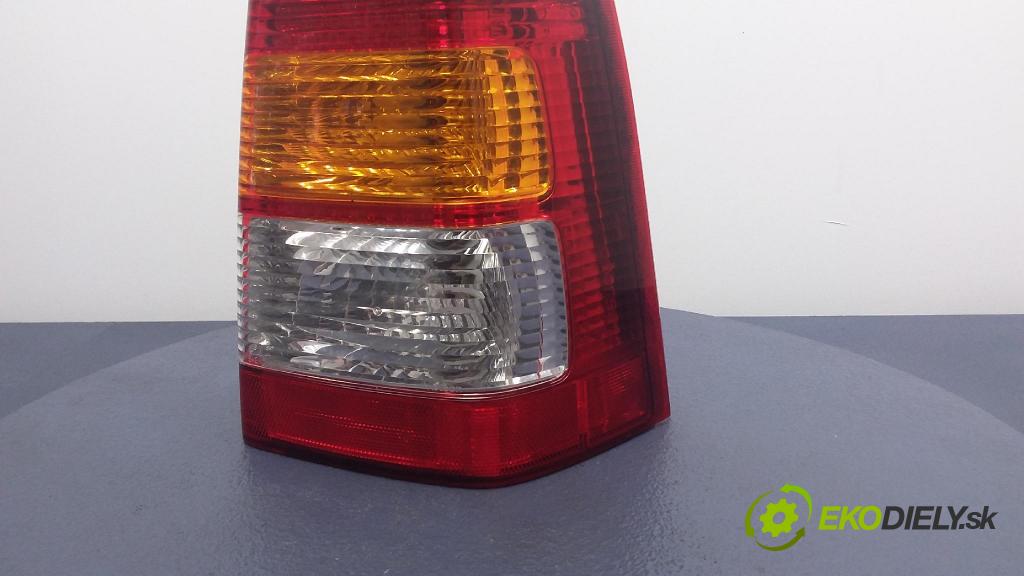 Mazda Tribute 2003 svetlo / reflektor zad Prava: Vonkajsia: 44ZH-1424