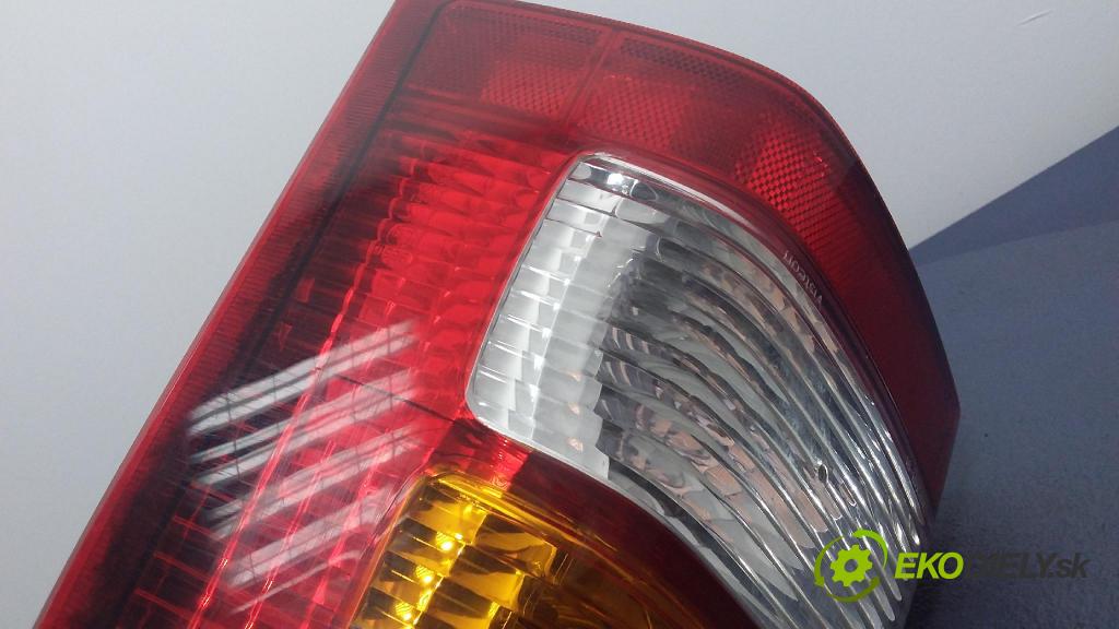 Mazda Tribute 2003 svetlo / reflektor zad Prava: Vonkajsia: 44ZH-1424