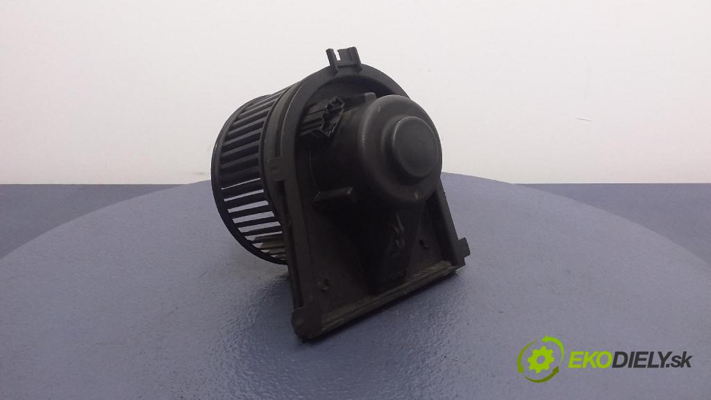 Volkswagen Bora 1998 ventilátor Vzduch: 1J1819021A