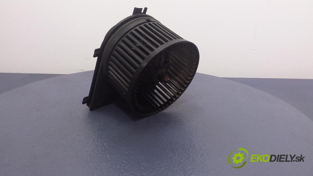 Volkswagen Bora 1998 ventilátor Vzduch: 1J1819021A