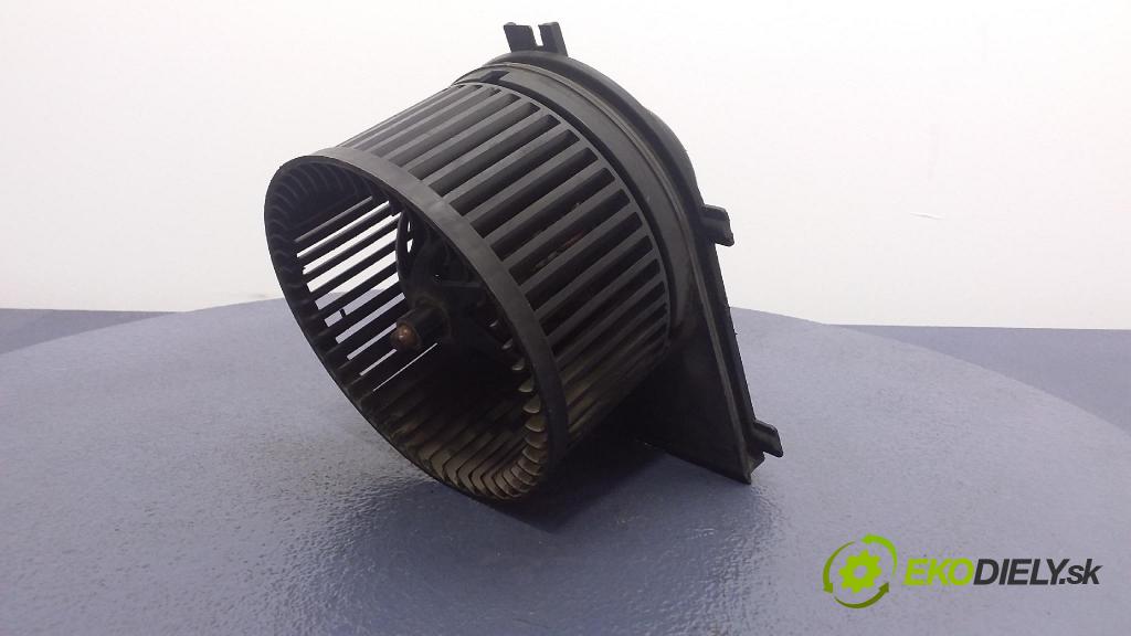 Volkswagen Bora 1998 ventilátor Vzduch: 1J1819021A