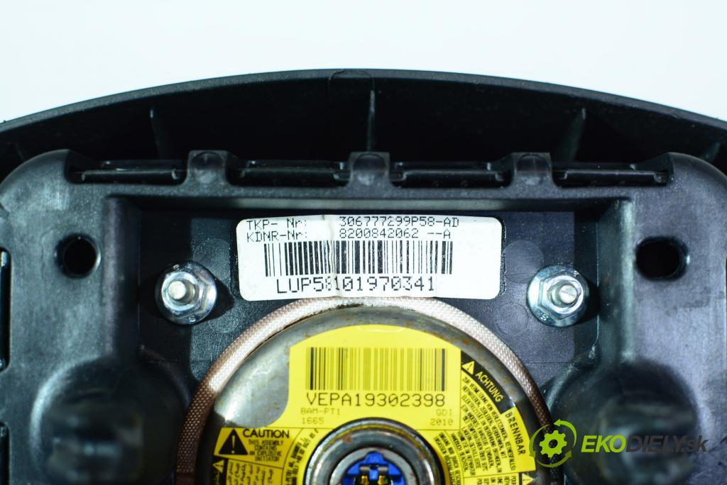 Dacia Sandero 2010 kokpit,pristrojová doska