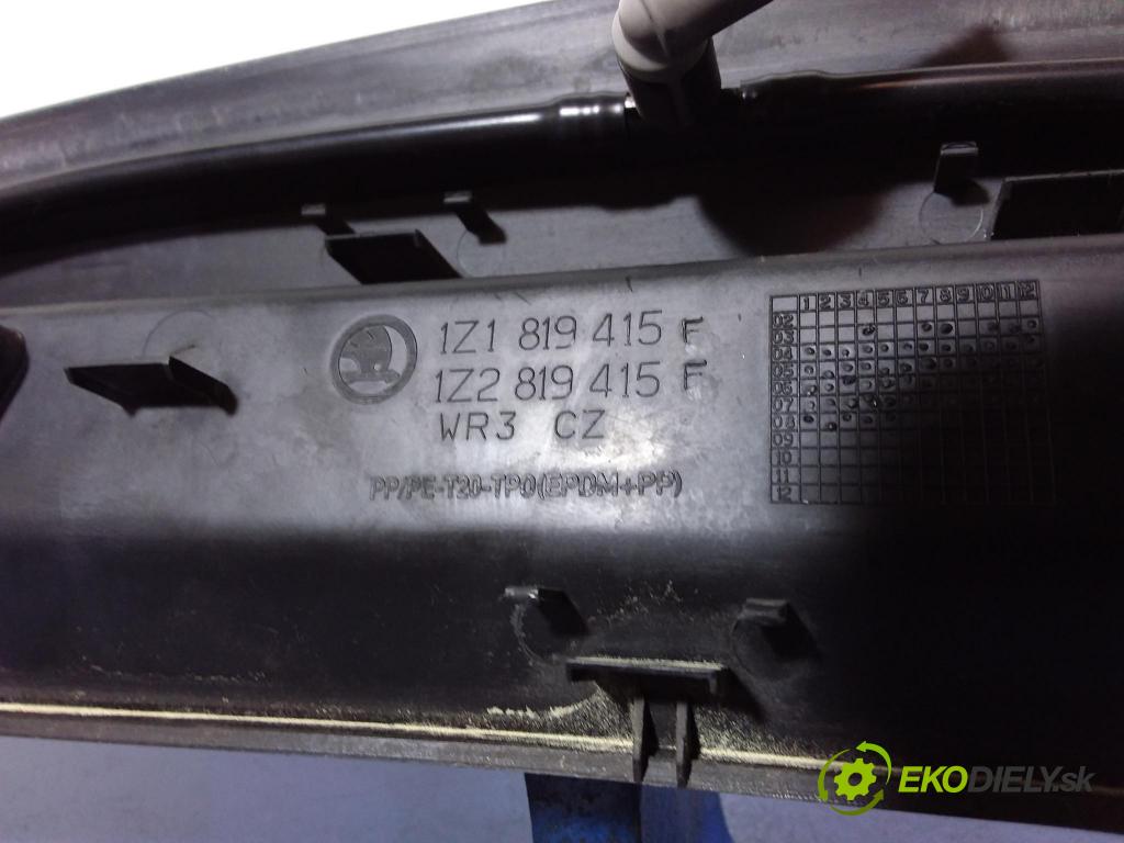 Skoda Octavia 2008 torpédo 1Z1819415F