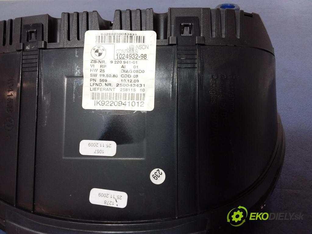 Bmw Seria 1 2010 prístrojovka/ budíky 1024932-98