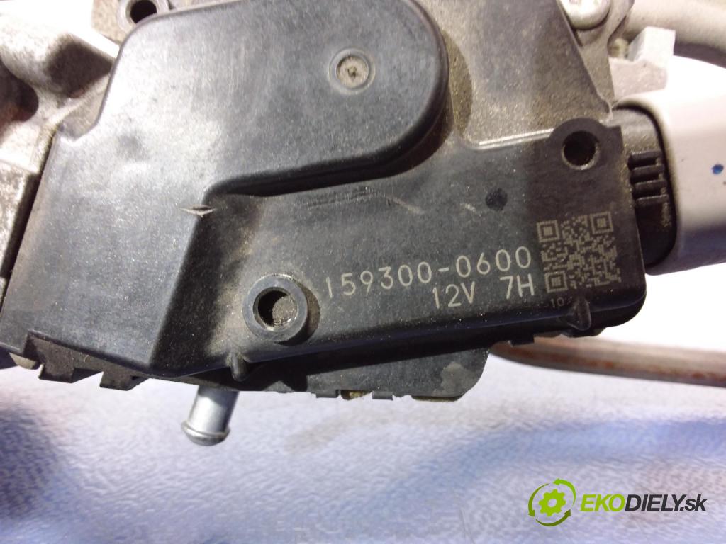 Mazda 5 2006 mechanizmus motor: Stierače: Predné 159300-0600