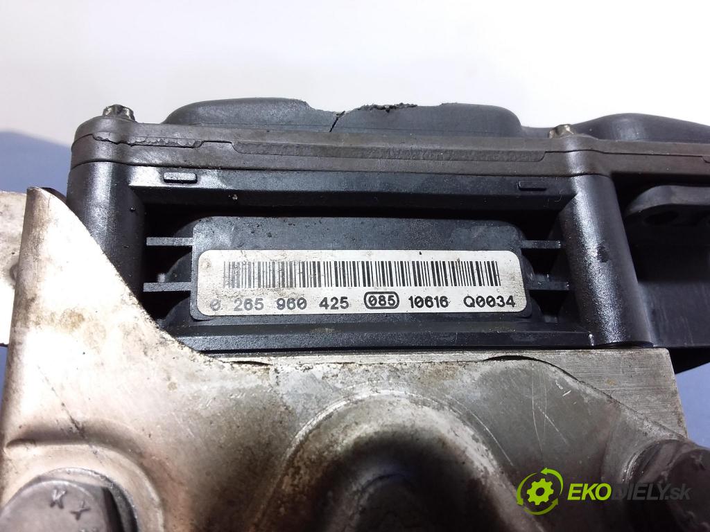 Bmw Seria 7 2011 čerpadlo ABS x 6851386
