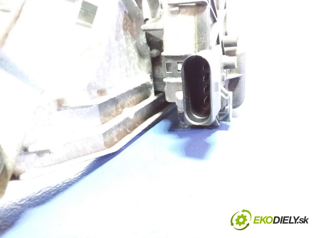 Ford Focus 2005 mechanizmus motor: Stierače: Predné 4M5117504AB