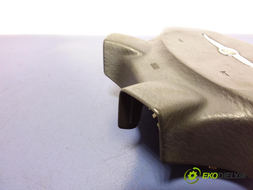 Chrysler Pacifica 2007 Airbag: Řidiči: x