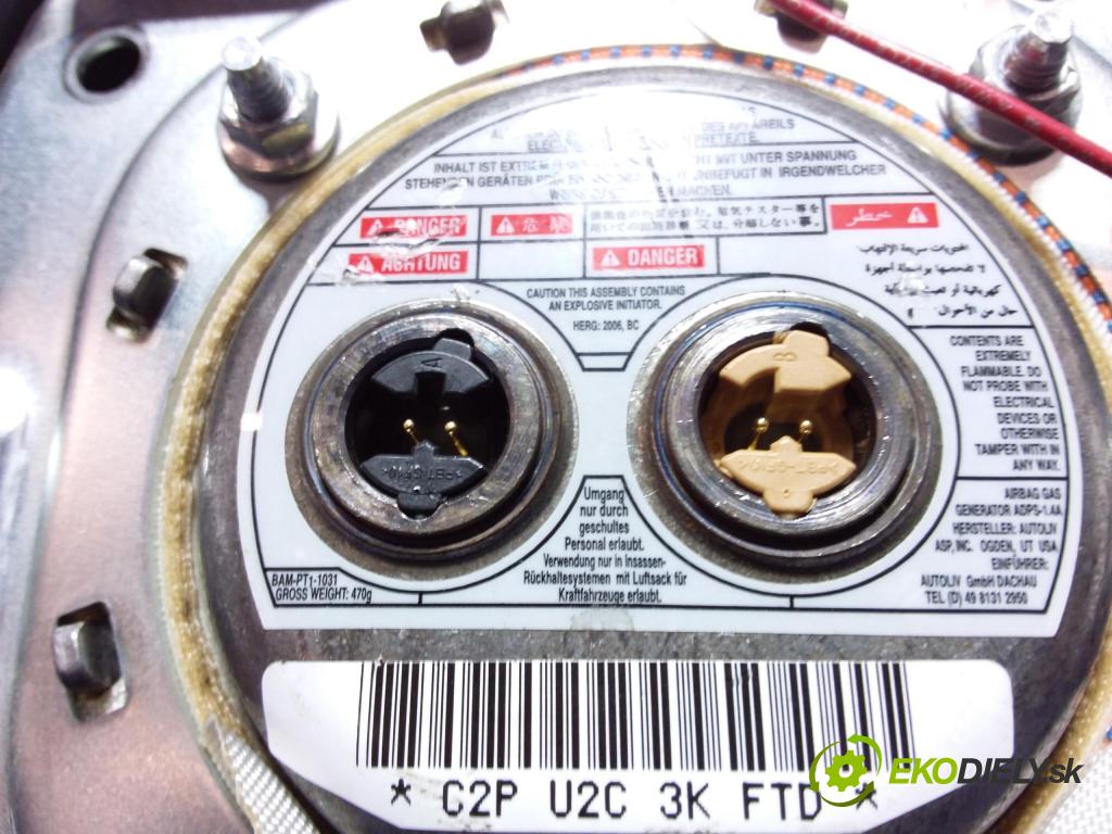 Chrysler Pacifica 2007 Airbag: Řidiči: x