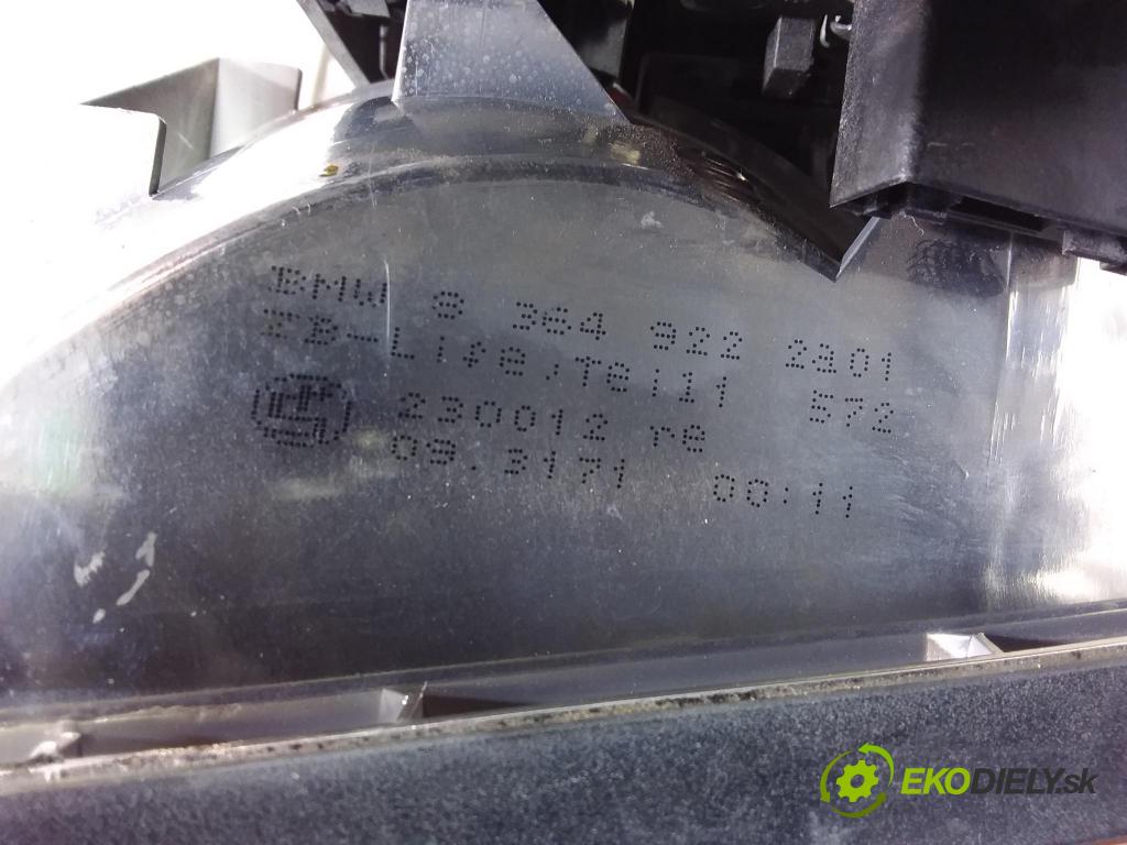 Bmw Seria 3 2001 svetlo / reflektor zad Prava: Vonkajsia: 8364922