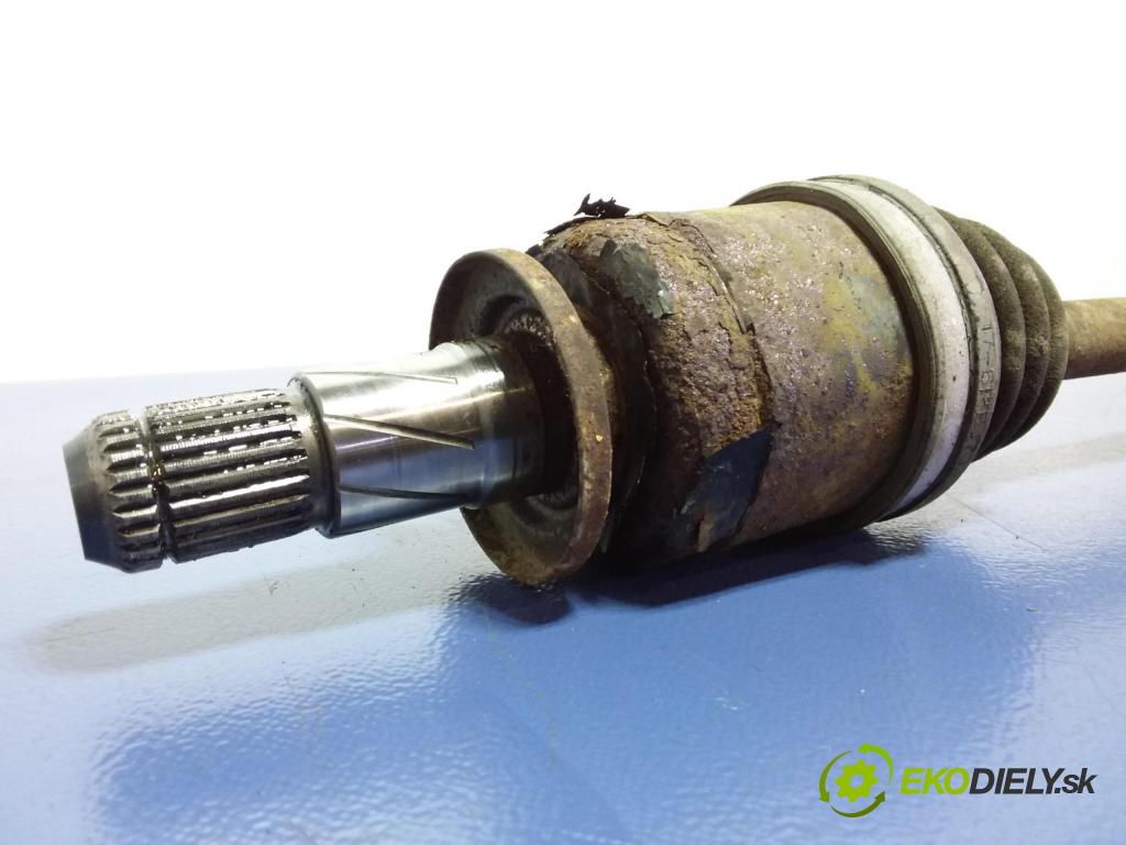 Subaru Legacy 2008 poloos Prava: zad
