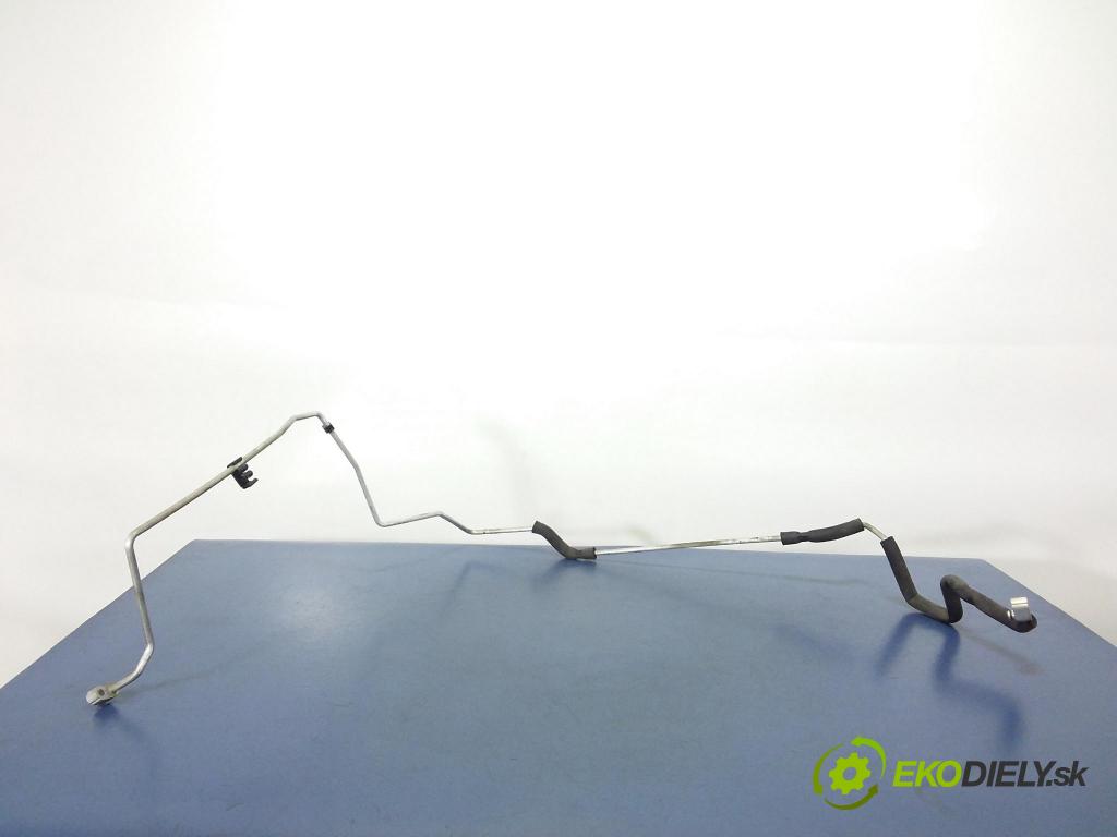 Subaru Legacy 2008 rúrka Klimatizácia: 