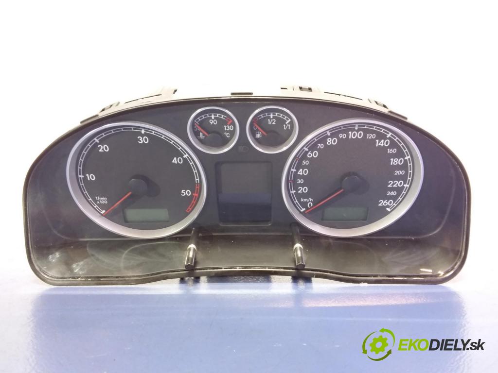 Vw Passat 2004 prístrojovka/ budíky 3B0920829A