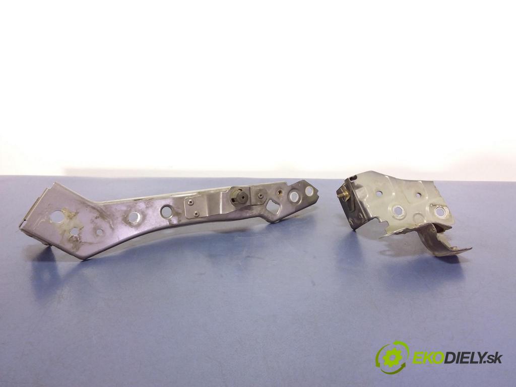 Renault Megane 2011 výztuha Čelní / stěna Přední 6251306E