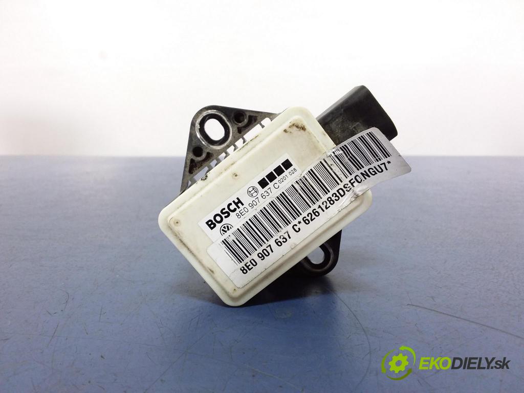 Audi A4 2006 snímač ESP. 8E0907637C