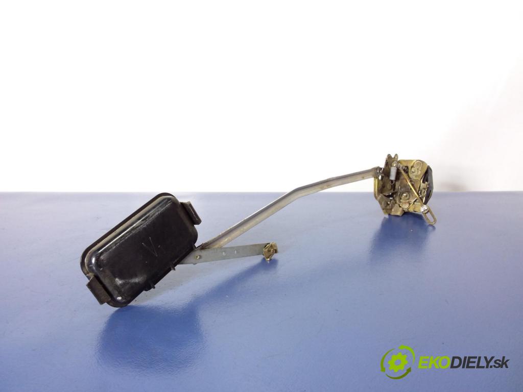 Volvo V90 1993 zámek dveře Zad: Levý: 01