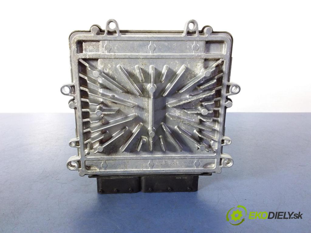 Volvo S80 2009 riadiaca jednotka Motor: 0281015286