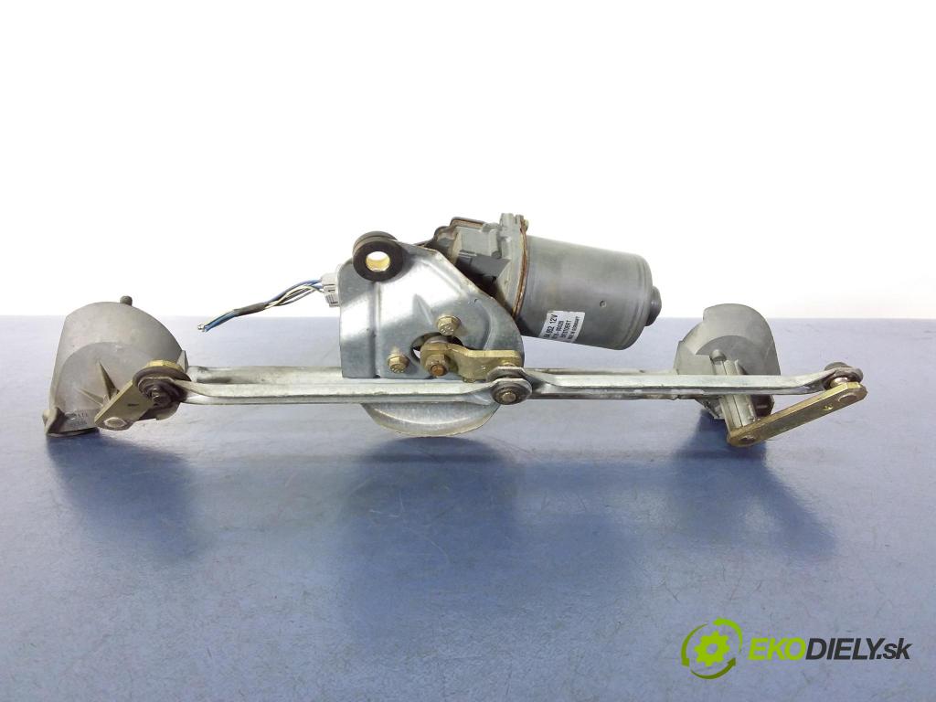 Toyota Yaris 2002 mechanizmus motor: Stierače: Predné 85110-D020