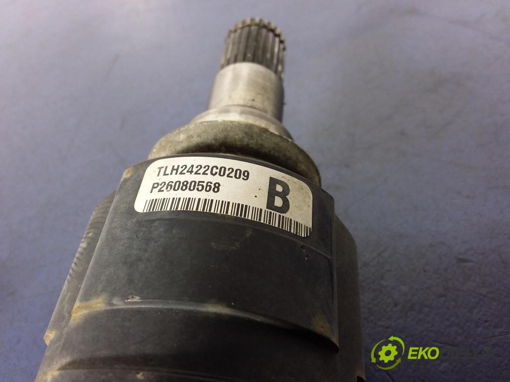 Toyota Yaris 2002 poloos ľavá Predné P26080568