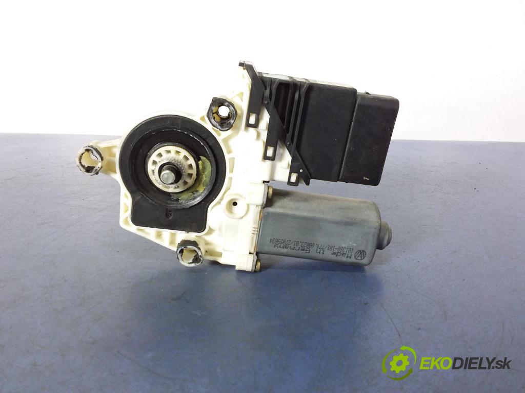 Vw Bora 1999 mechanismus stahování Sklenka: Zad: v pravo: 1J4959812C
