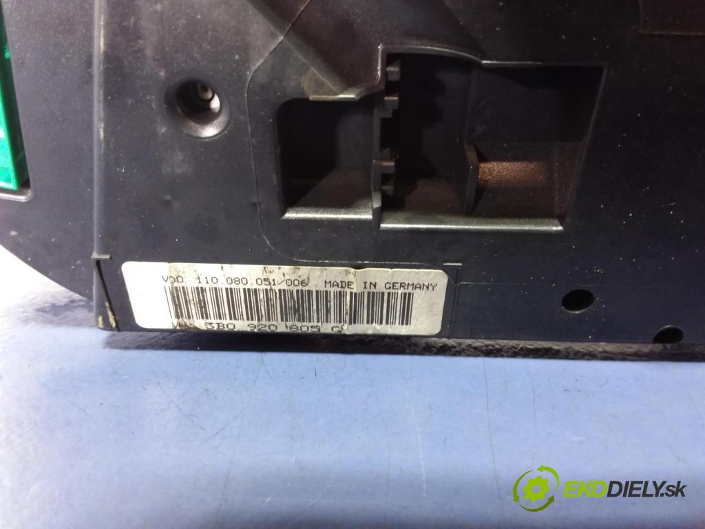 Vw Passat 2001 prístrojovka/ budíky 3B0920805G