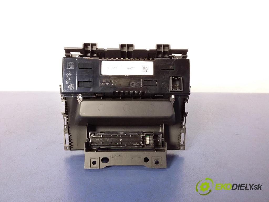 Opel Astra 2012 Zobrazit: Rádio: / GPS 13390277