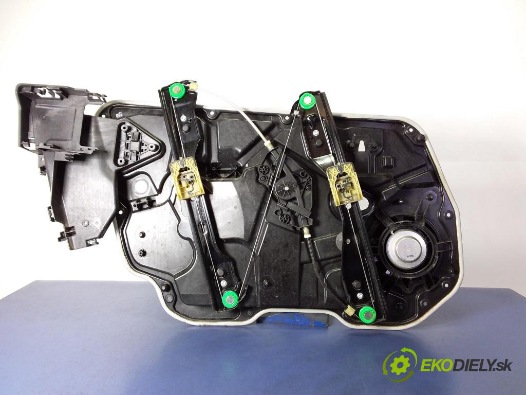Volvo V60 2014 mechanismus stahování Sklenka: před v pravo: 30784311