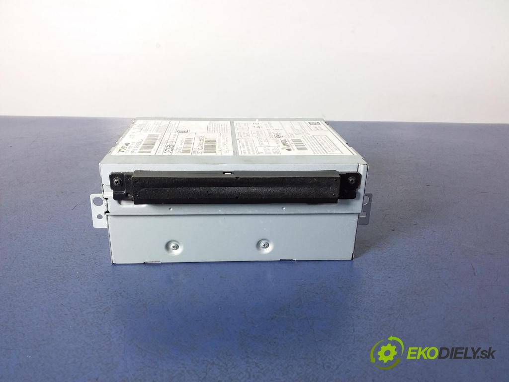 Volvo V60 2014 Radio I Navigácia: 31421664AA