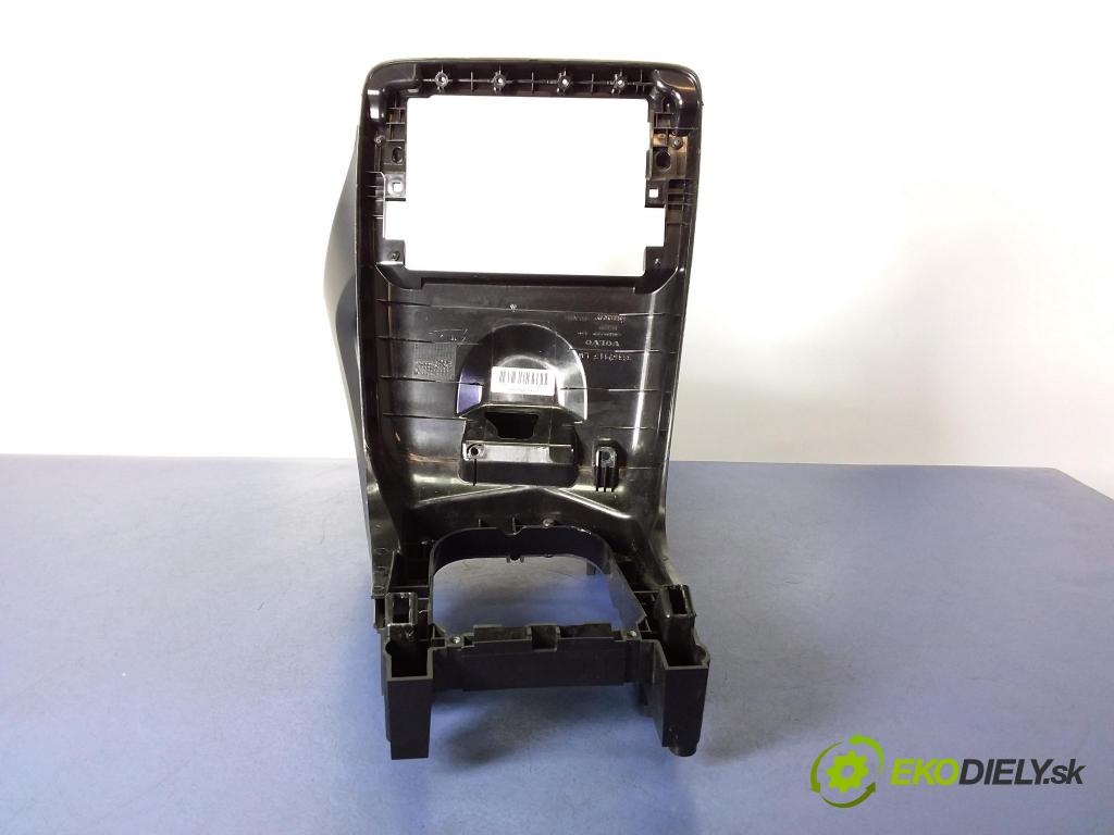 Volvo V60 2014 kokpit,pristrojová doska 31369117