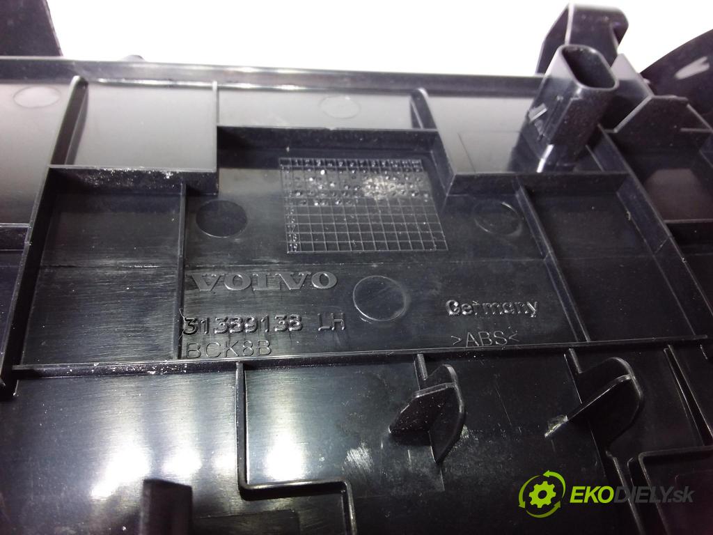 Volvo V60 2014 kokpit,pristrojová doska 31369117