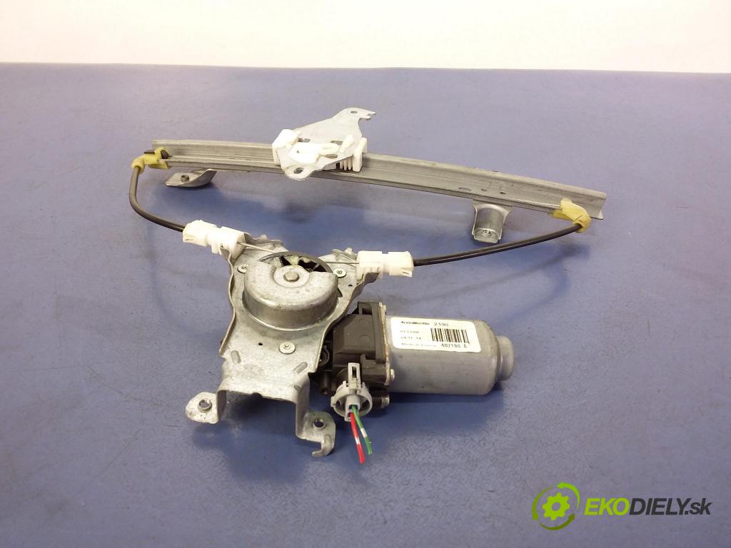 Nissan Qashqai 2009 mechanismus stahování Sklenka: Zad: v pravo: 119767