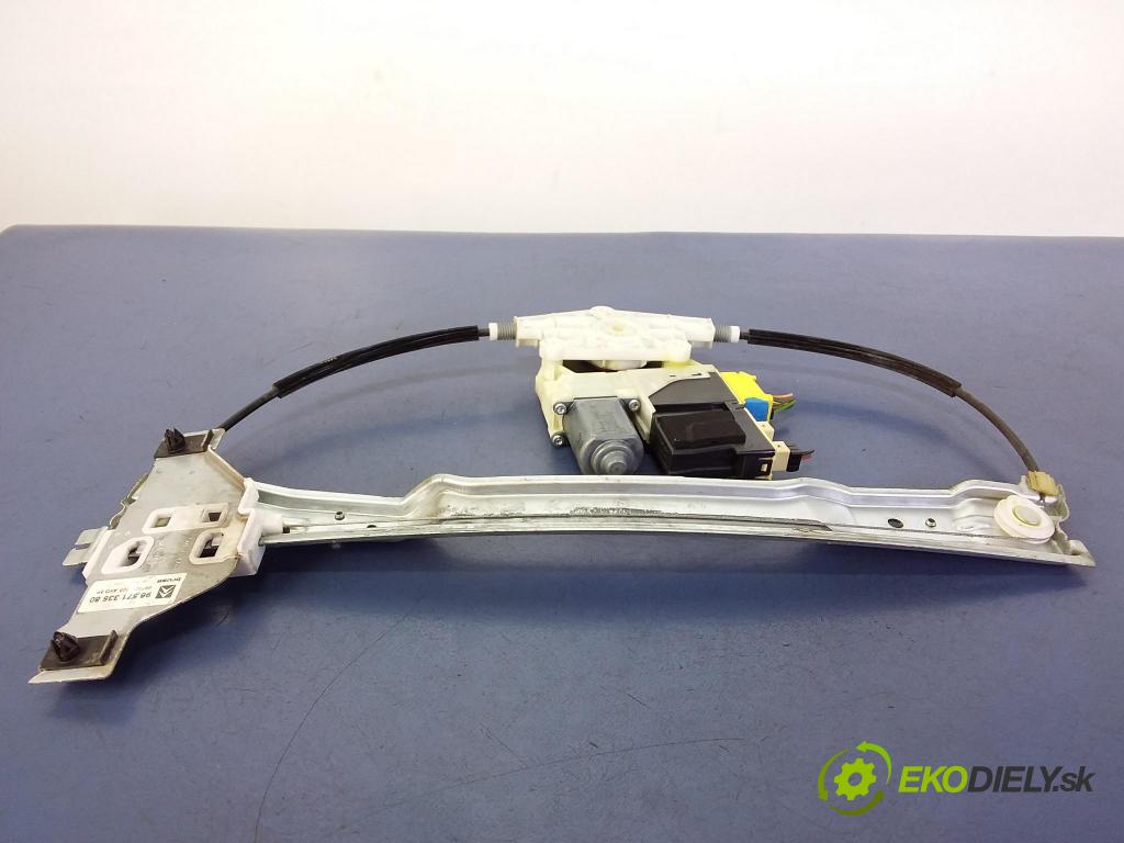Citroen C4 2010 mechanismus stahování Sklenka: před v pravo: 9657133580