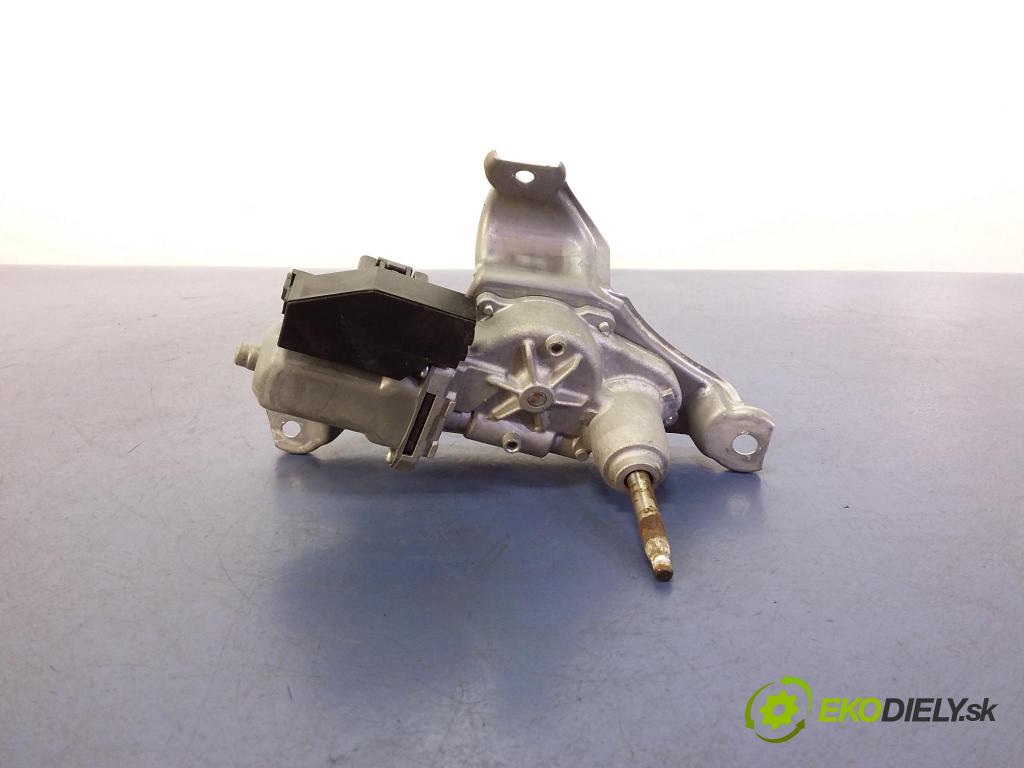 Toyota Yaris 2015 motor: Stierače: zad 85130-0D080