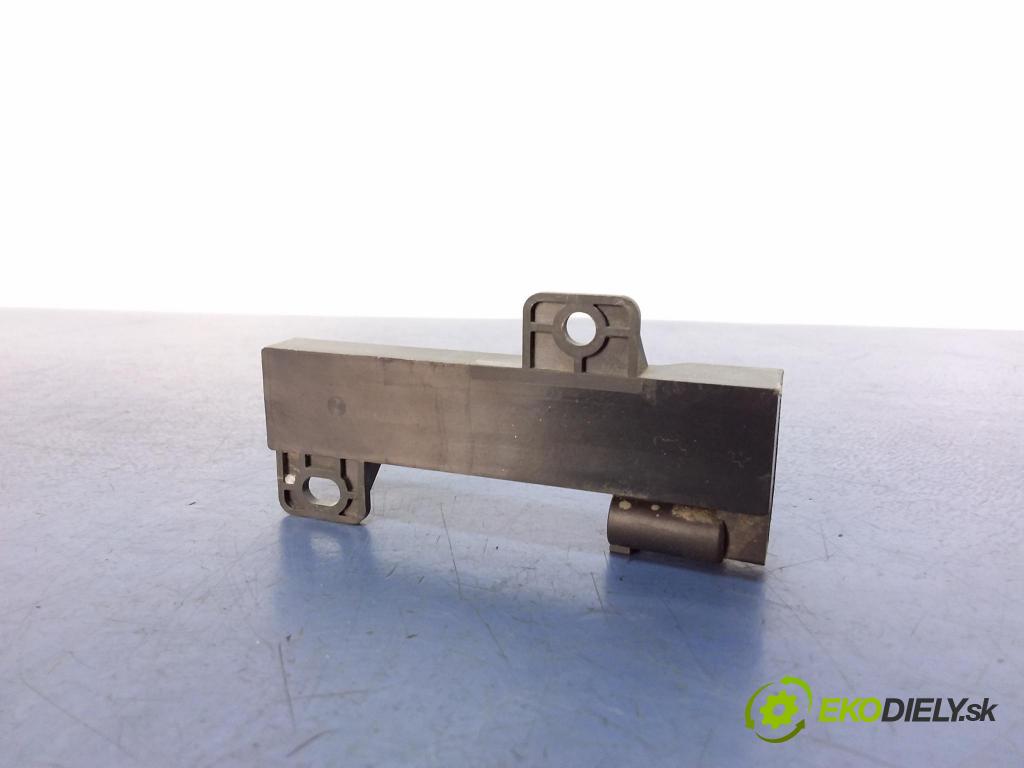 Jeep Cherokee 2016 řídící jednotka 68186637AA