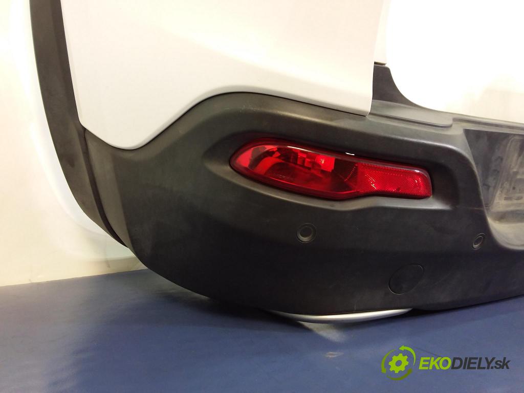 Jeep Cherokee 2016 nárazník Zad: