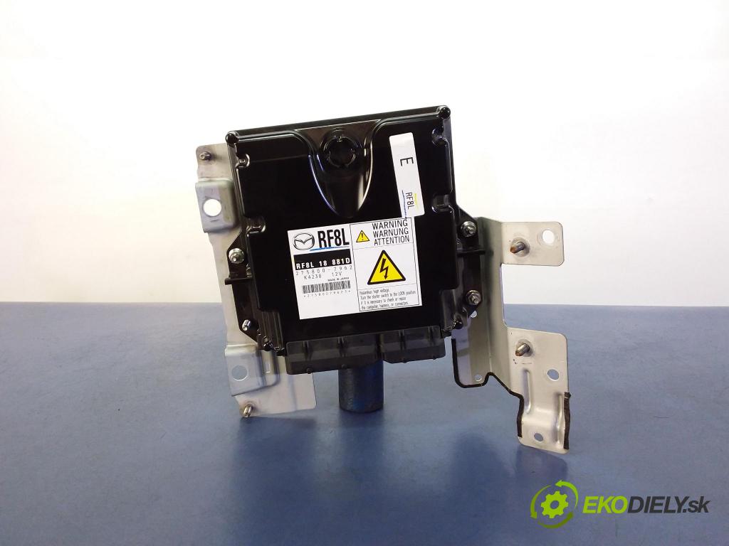 Mazda 5 2008 riadiaca jednotka Motor: RF8L18881D