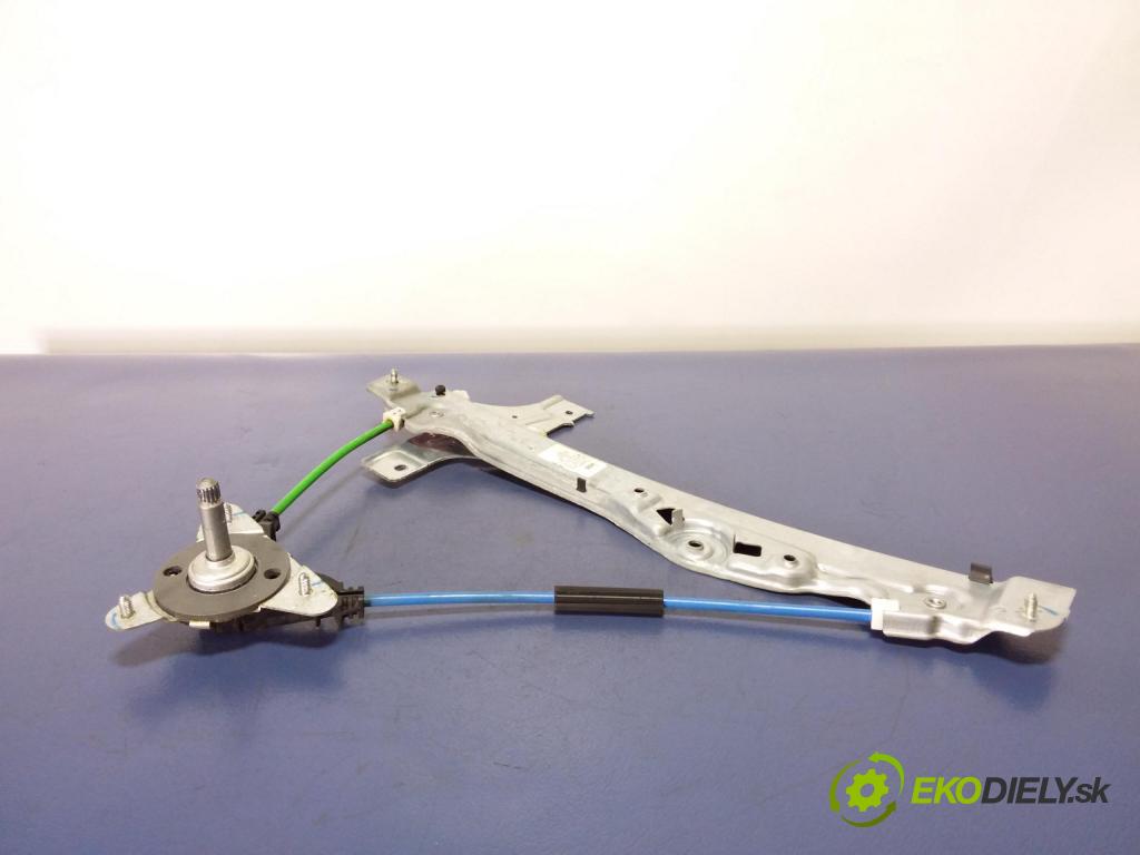 Peugeot 208 2016 mechanismus stahování Sklenka: Zad: Levý: 9673153980