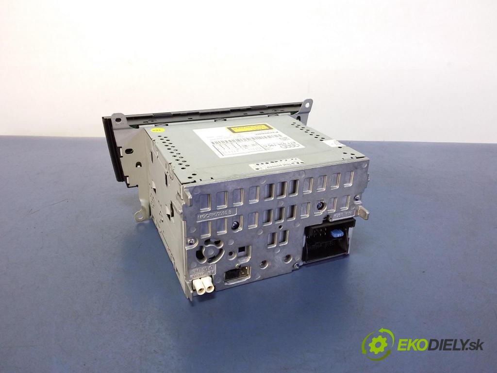 Audi A5 2008 Radio I Navigácia: 8T1035195C