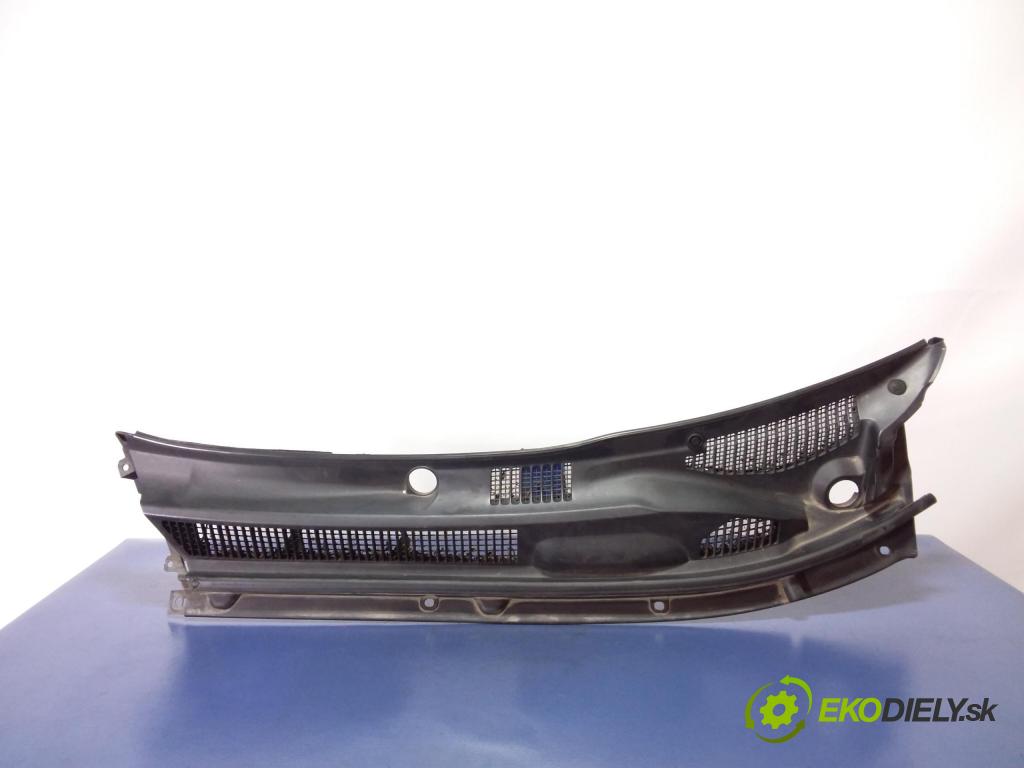 Toyota Rav4 2002 torpédo 55708-42110