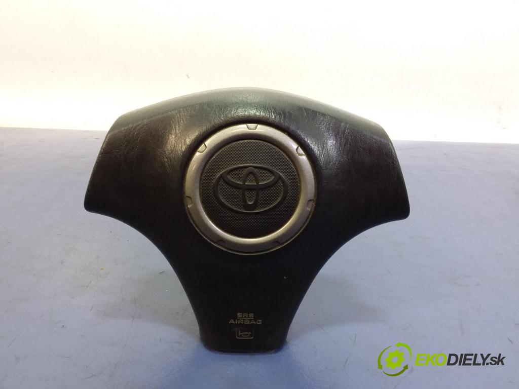 Toyota Rav4 2002 kokpit,pristrojová doska