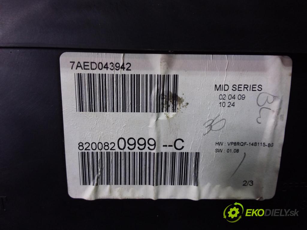 Renault Clio 2009 prístrojovka/ budíky 8200820999