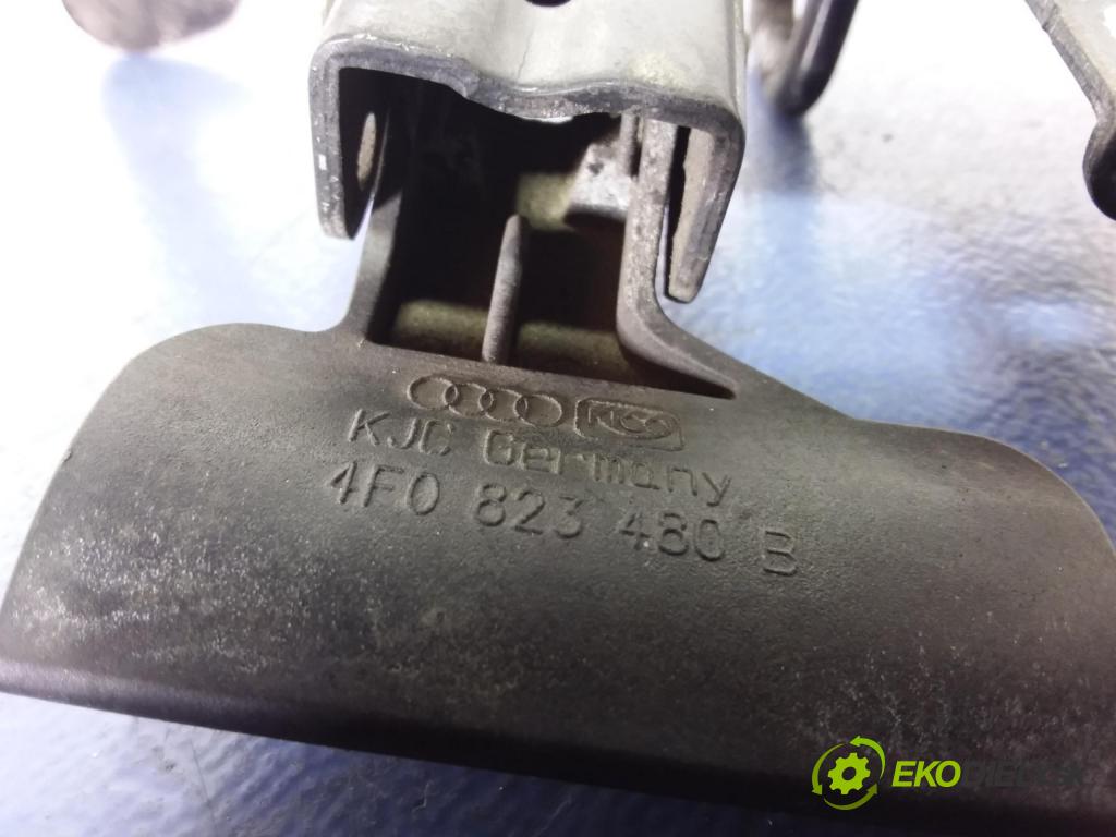 Audi A6 2007 zámek masky: 4F0823480B