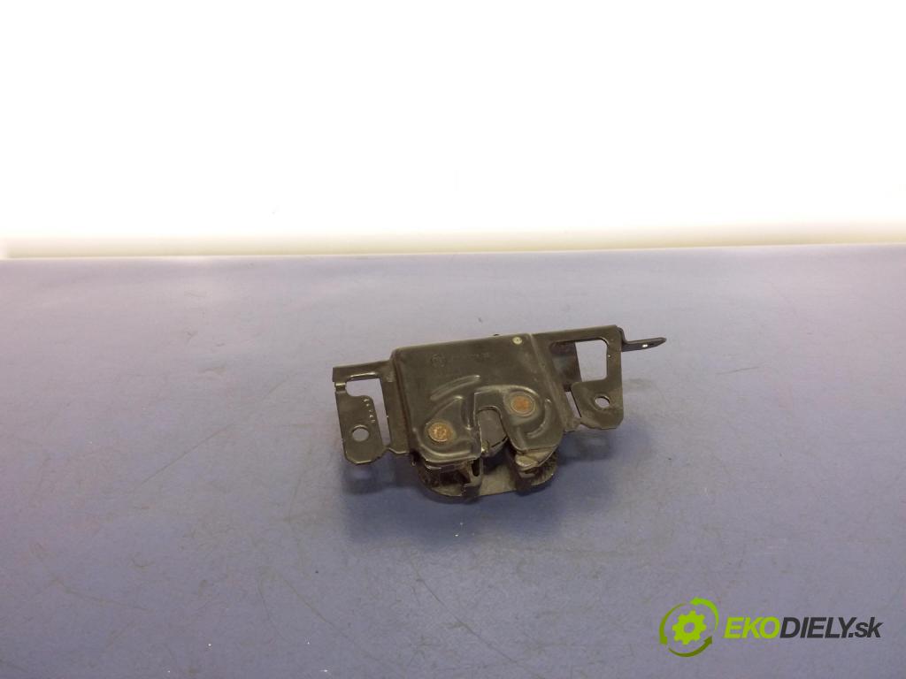 Bmw Seria 3 2002 zámek Klapky: kufr 7026192